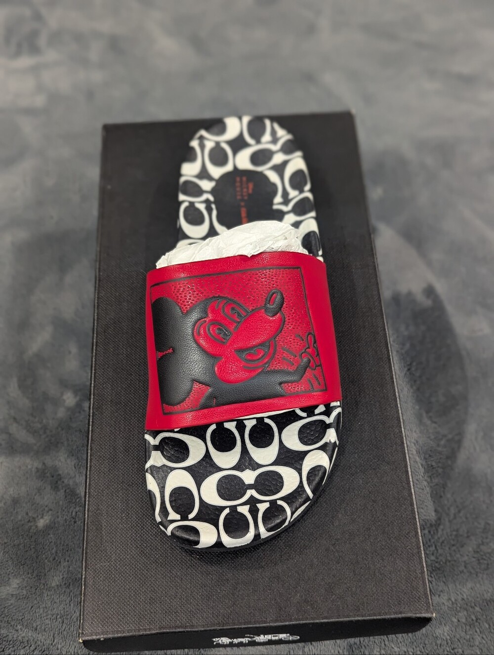 Coach Disney Mickey Mouse X Keith Haring Slide Sz 7 New With Box and Paperwork